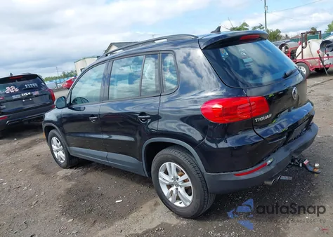 2015 Volkswagen Tiguan S из США, поврежденный, VIN WVGAV7AXXFW604845